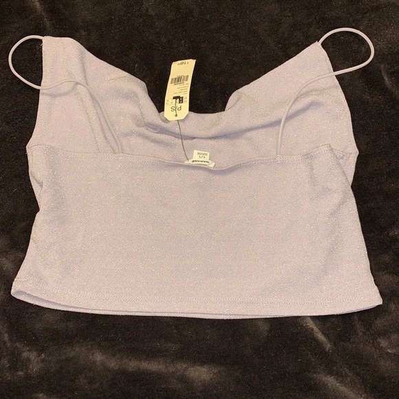 Top - Picture 2 of 3